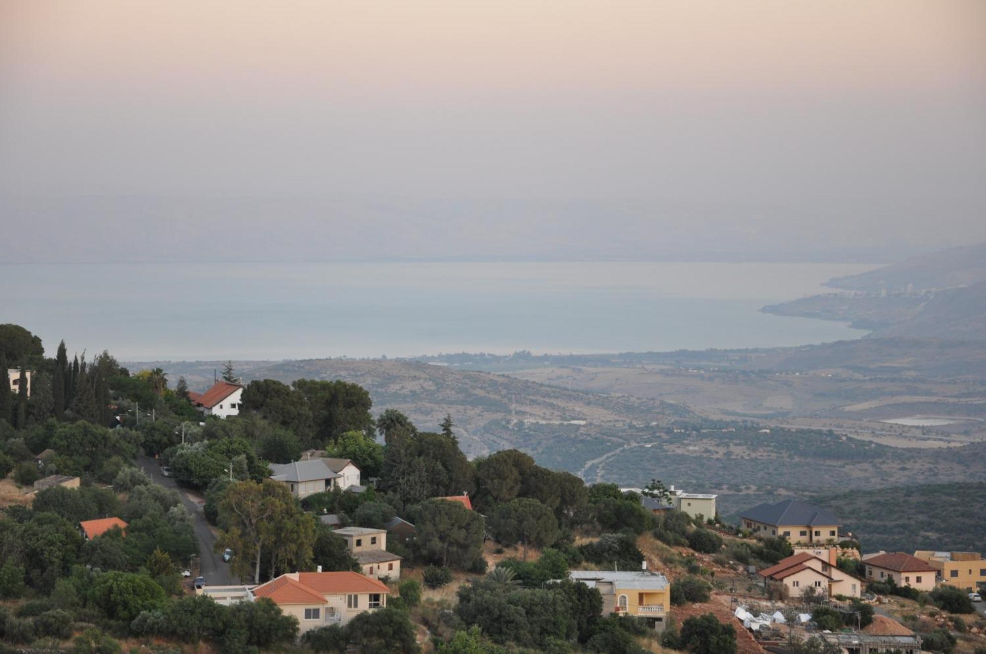Ha'Seuda Ha'Achrona Suites Amirim Exterior foto